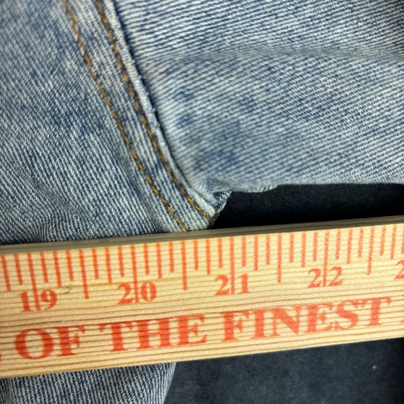 Forever 21 Blue Jean Crop Jacket Classic Denim Style Sz L - Picture 8 of 9